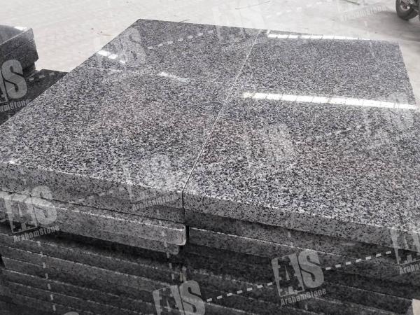 How many square feet can you get out of a slab of granite?